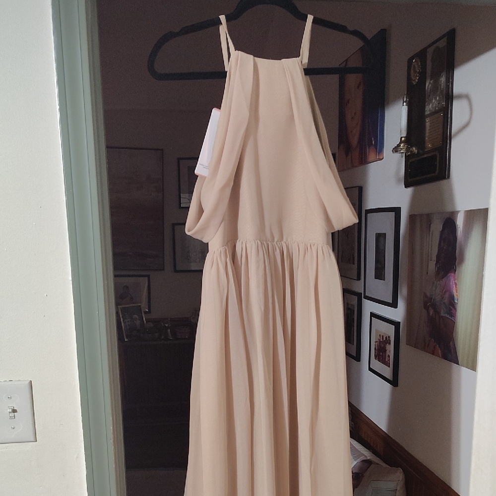 Elegant Cream Sleeveless Dress